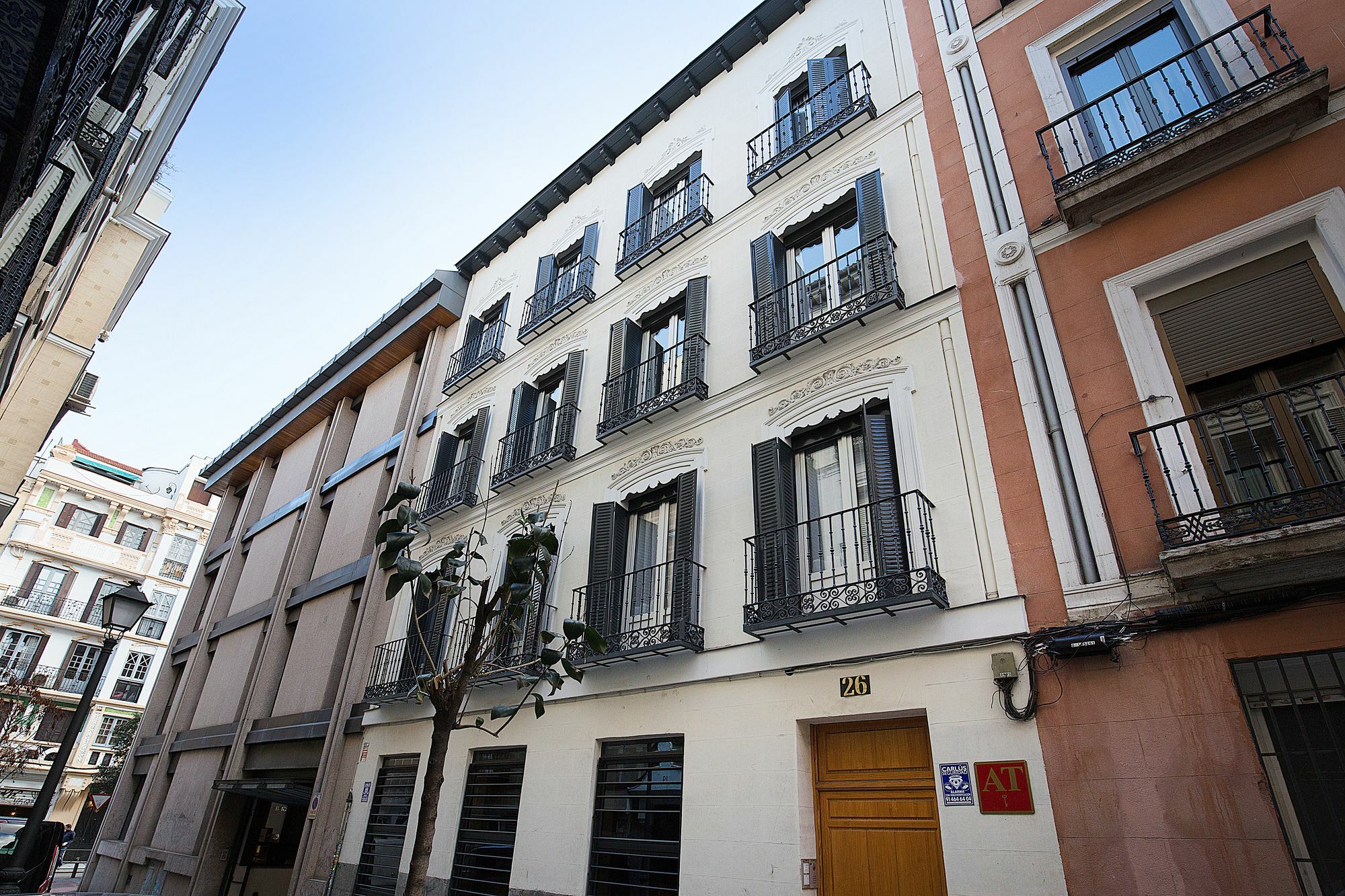 Apartamentos San Lorenzo 26 Madrid Exterior foto